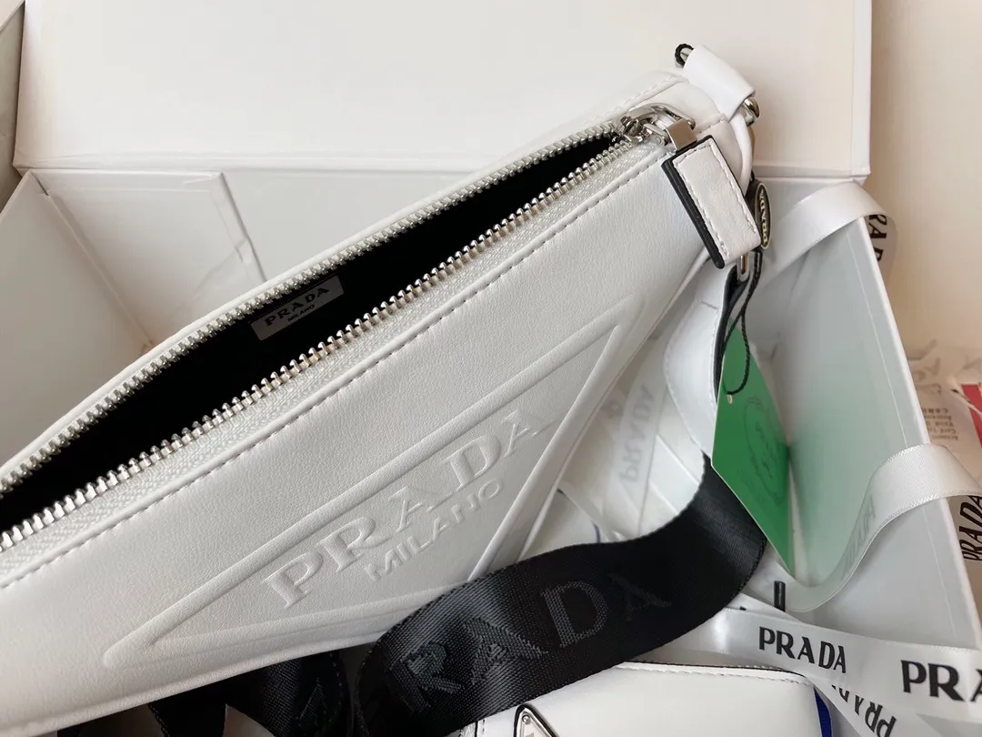 All Categories Official Website "Brand Women's Bags" Women's Bags 💙 PRADA 2024 Latest Prada Crossbody Bag