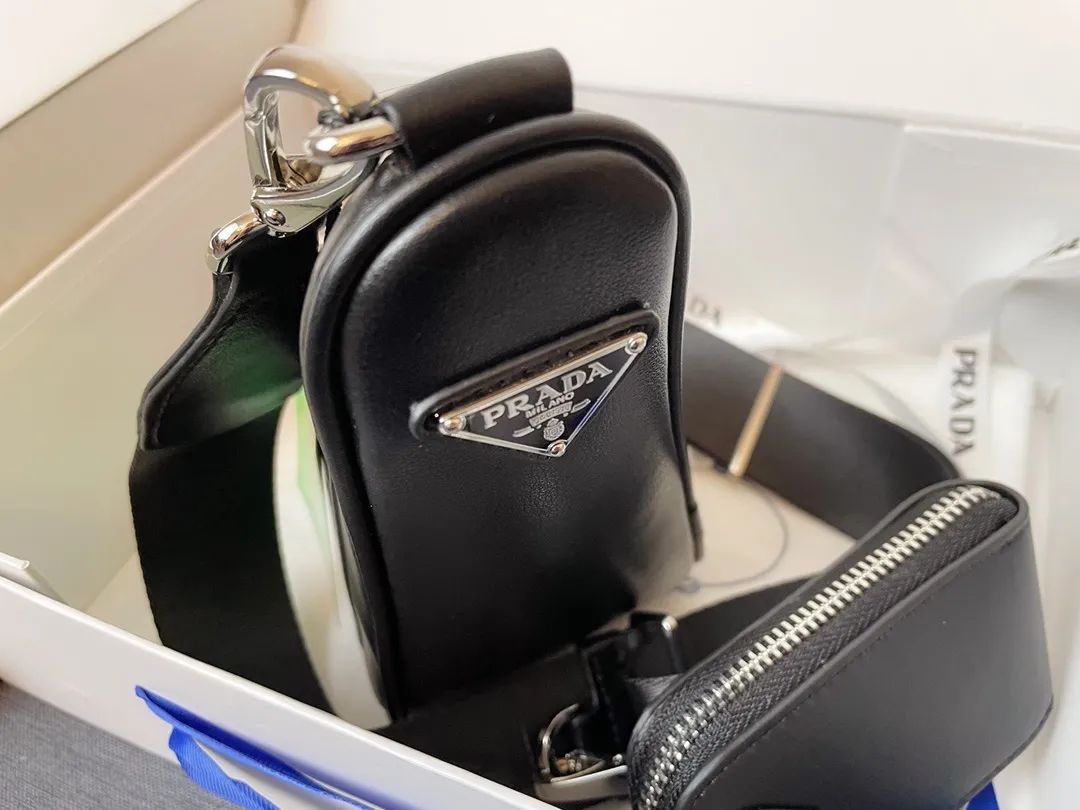 All Categories Official Website "Brand Women's Bags" Women's Bags 💙 PRADA 2024 Latest Prada Crossbody Bag