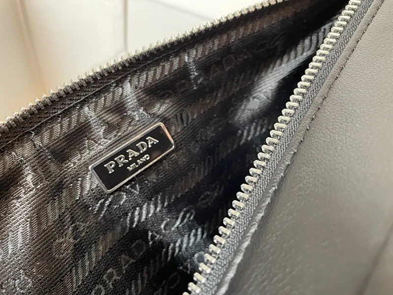All Categories Official Website "Brand Women's Bags" Women's Bags 💙 PRADA 2024 Latest Prada Crossbody Bag