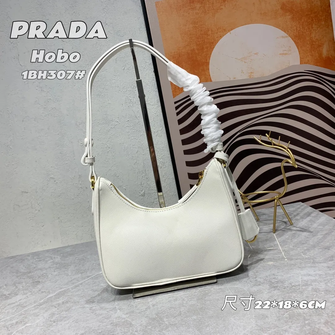All Categories Official Website "Brand Women's Bags" Women's Bags 💙 PRADA Prada 2022 counter latest hobo women's full leather armpit bag 1BH307 is made of cross-grain cowhide imported from Italy, triangle brand metal hardware, equipped with a small tag keychain, 80 cm adjustable shoulder strap, single shoulder + crossbody + handheld multi-functional carrying method, cloth lining, 175 OEM code. size: