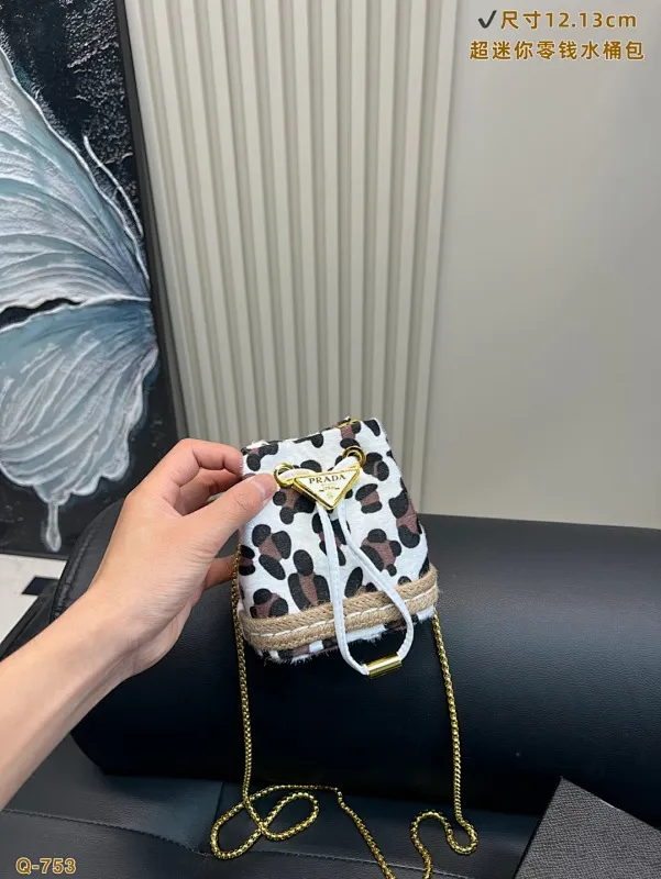 All Categories Official Website "Brand Women's Bags" Women's Bags 💙 PRADA 2025 New Prada Crossbody Bag