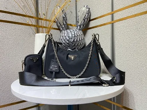 All Categories Official Website "Brand Women's Bags" Women's Bags 💙 PRADA 2023 New Prada Underarm Bag Wholesale