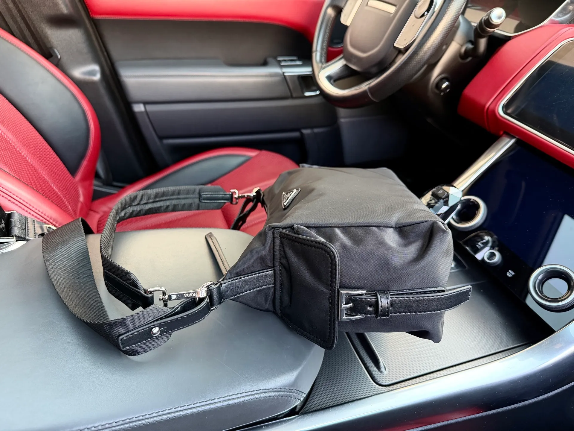 All Categories Official Website "Brand Women's Bags" Women's Bags 💙 PRADA 2025 New Prada Crossbody Bag