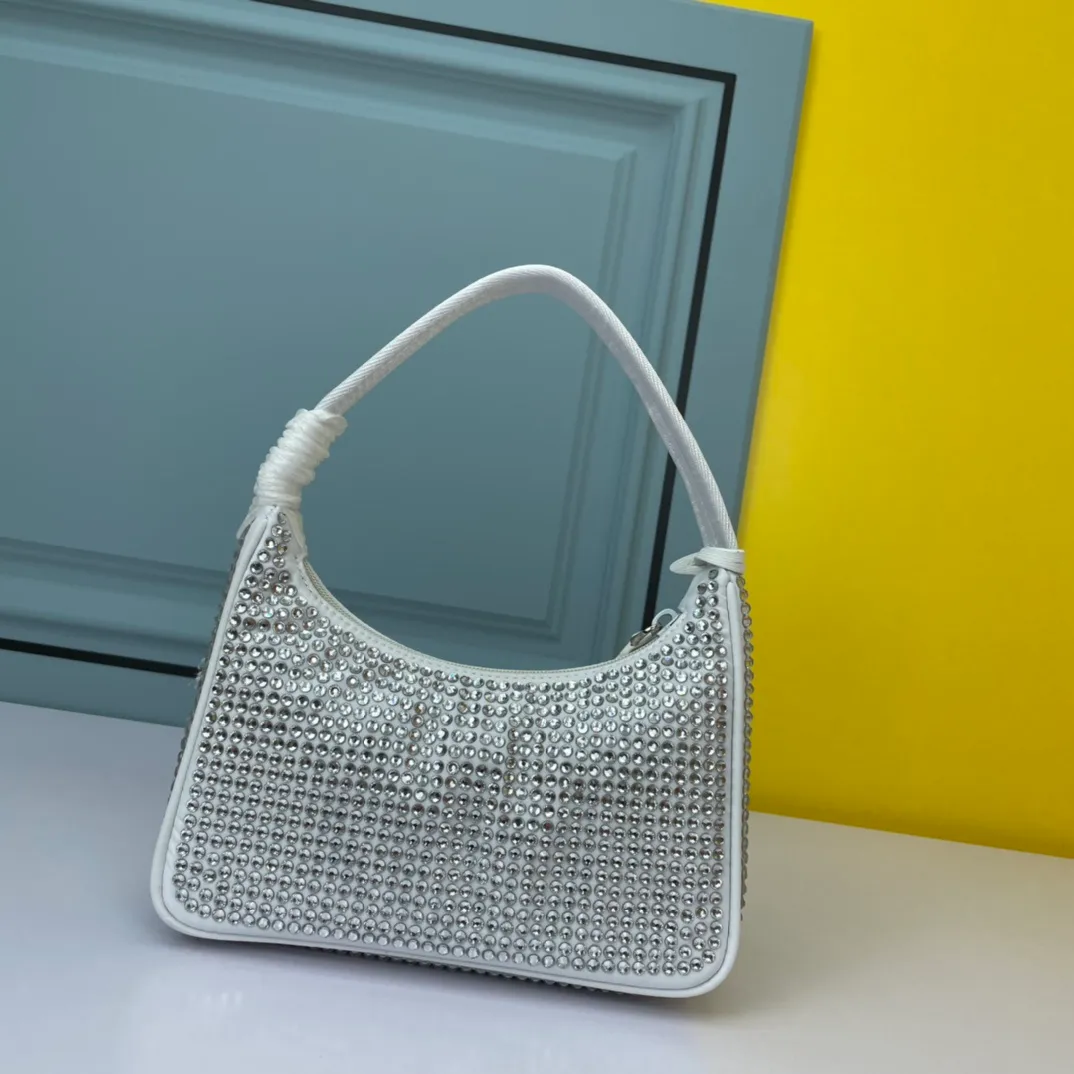 All Categories Official Website "Brand Women's Bags" Women's Bags 💙 PRADA 2022 Official New Prada Underarm Bag Wholesale 58002500 Original Order Quality Size: 22-15-5CM