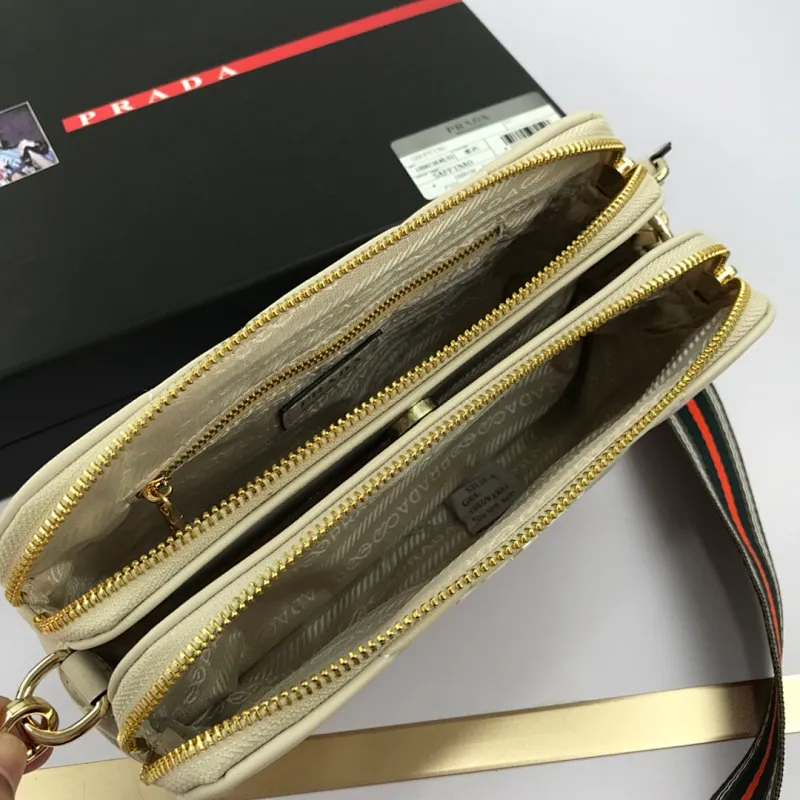 All categories Official website "Brand Women's Bags" Women's Bags 💙 PRADA 2022 Official New Prada Crossbody Bag Wholesale 58002100 High Quality Size: 24-15-7CM