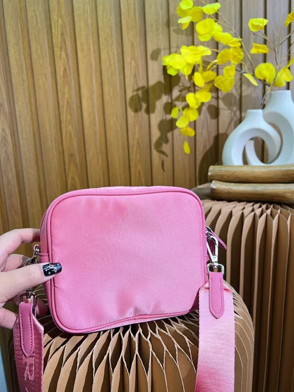 All Categories Official Website "Brand Women's Bags" Women's Bags 💙 PRADA 2023 latest version Prada camera bag