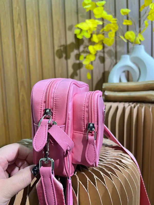 All Categories Official Website "Brand Women's Bags" Women's Bags 💙 PRADA 2023 latest version Prada camera bag