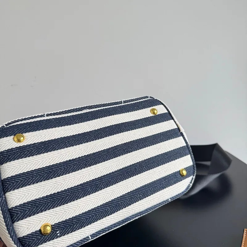 All Categories Official Website "Brand Women's Bags" Women's Bags 💙 PRADA 2025 New Prada Tote Bag