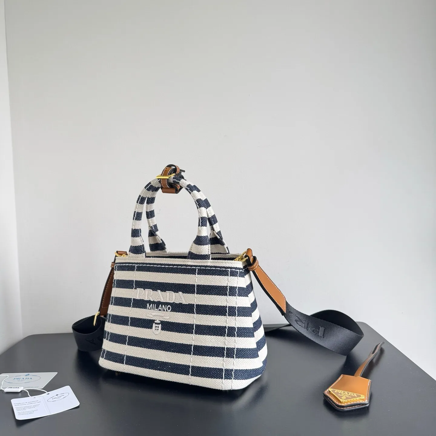 All Categories Official Website "Brand Women's Bags" Women's Bags 💙 PRADA 2025 New Prada Tote Bag
