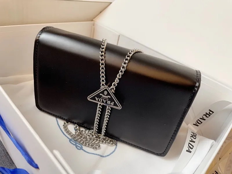 All Categories Official Website "Brand Women's Bags" Women's Bags 💙 PRADA 2024 Latest Prada Crossbody Bag