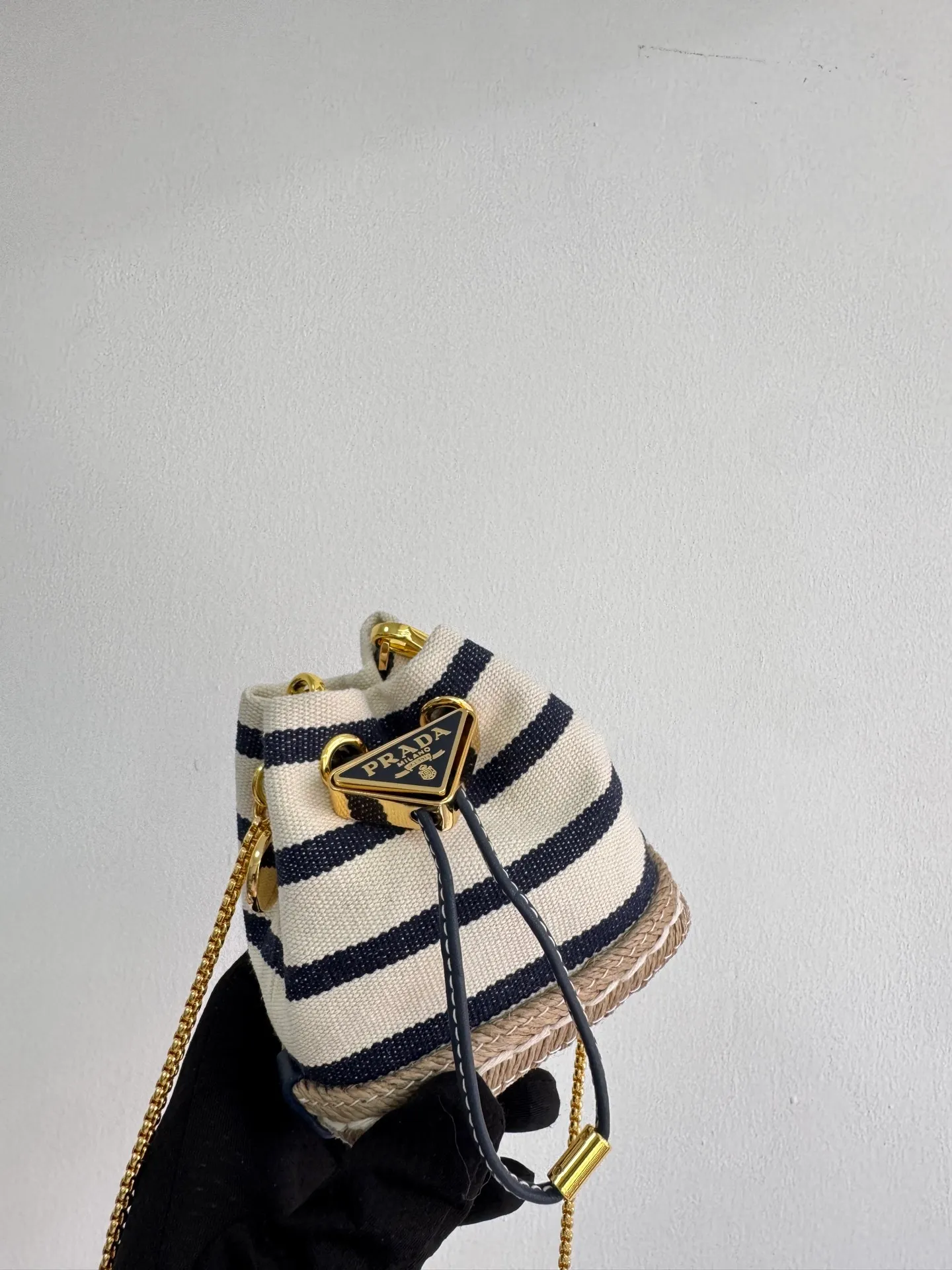 All Categories Official Website "Brand Women's Bags" Women's Bags 💙 PRADA 2025 New Prada Bucket Bag