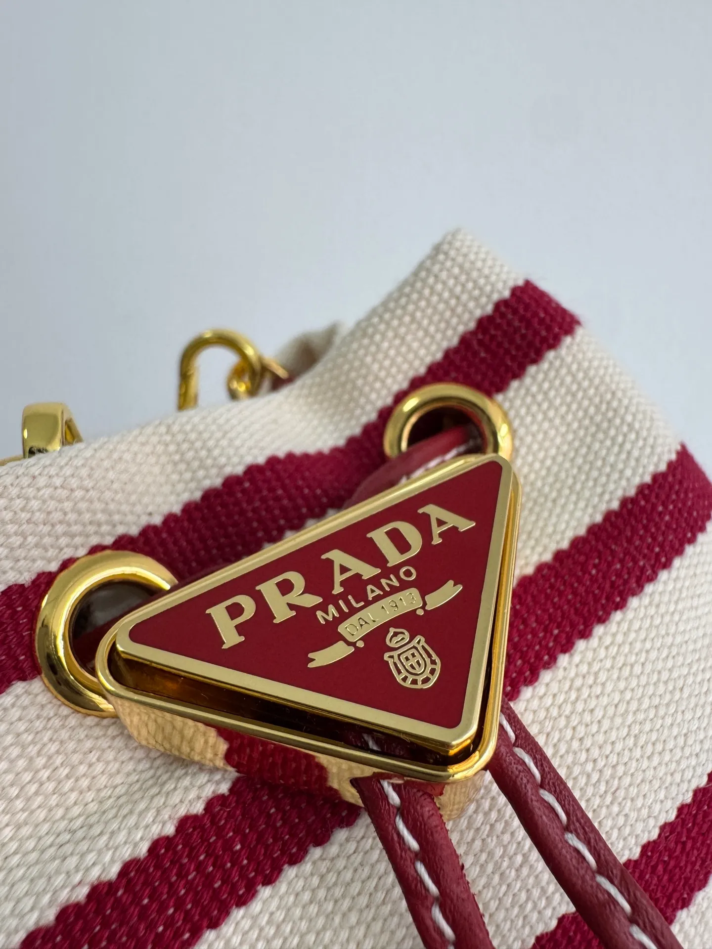 All Categories Official Website "Brand Women's Bags" Women's Bags 💙 PRADA 2025 New Prada Bucket Bag