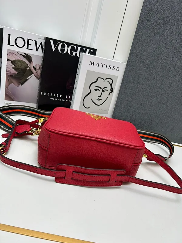 All Categories Official Website "Brand Women's Bags" Women's Bags 💙 PRADA 2025 New Prada Crossbody Bag