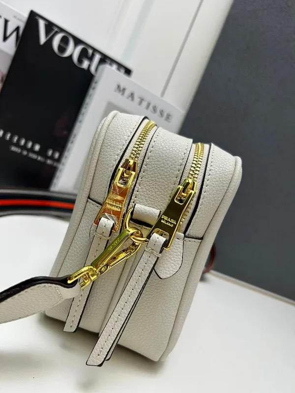 All Categories Official Website "Brand Women's Bags" Women's Bags 💙 PRADA 2025 New Prada Crossbody Bag