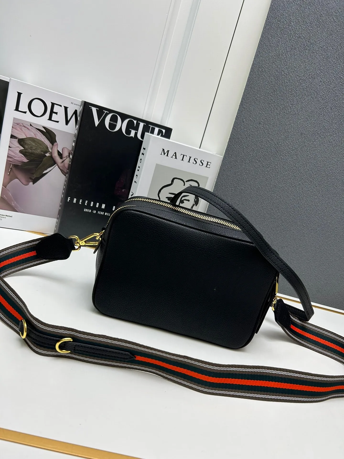 All Categories Official Website "Brand Women's Bags" Women's Bags 💙 PRADA 2025 New Prada Crossbody Bag