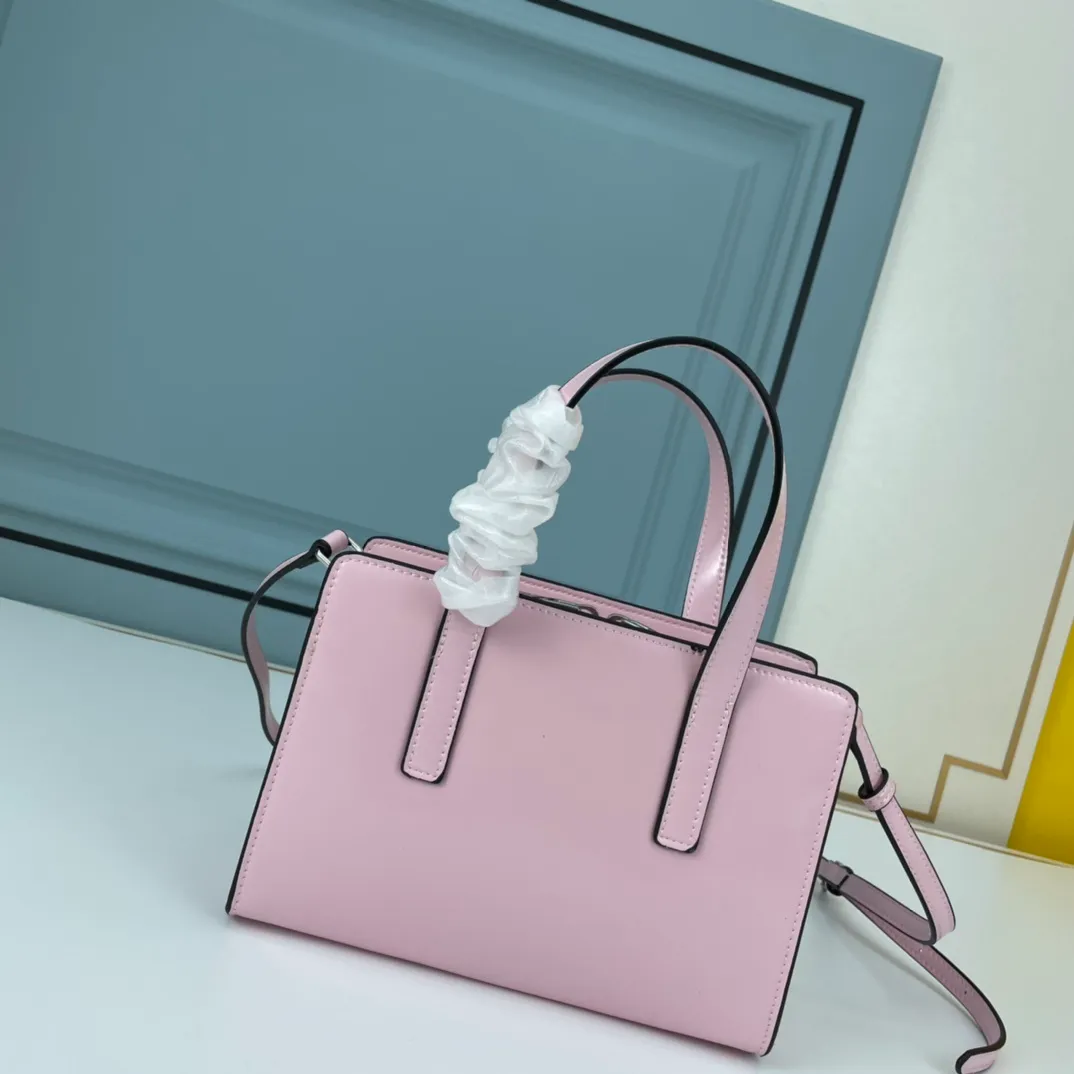 All categories Official website "Brand Women's Bags" Women's Bags 💙 PRADA 2022 official new Prada mini shopping bag wholesale 58001900 High quality Size: 22-15-6.5CM