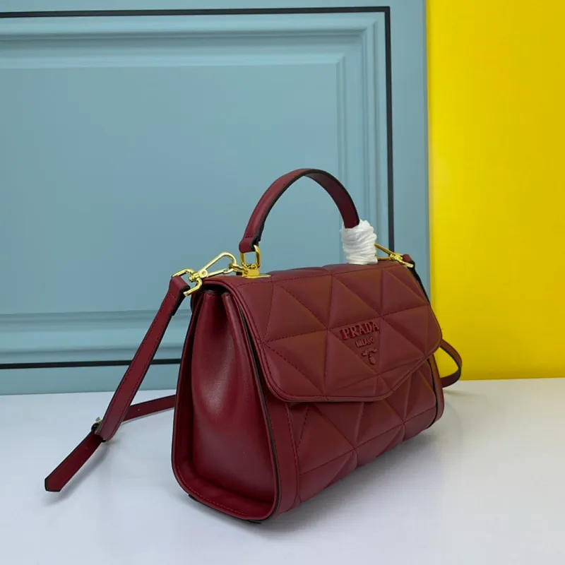 All categories Official website "Brand Women's Bags" Women's Bags 💙 PRADA replica PRADA, fine imitation PRADA bags, PRADA shoulder bags, 2023 official latest version PRADA cowhide crossbody bag, bag factory, original material, size: 26-18-11CM