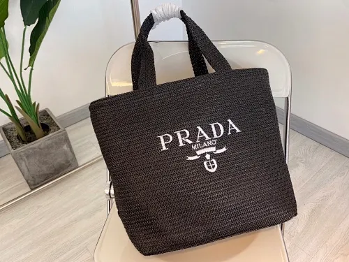All categories Official website "Brand Women's Bags" Women's Bags 💙 PRADA 2022 Official New Prada Handbag Wholesale 58001550 High Quality Specifications: 31-32CM