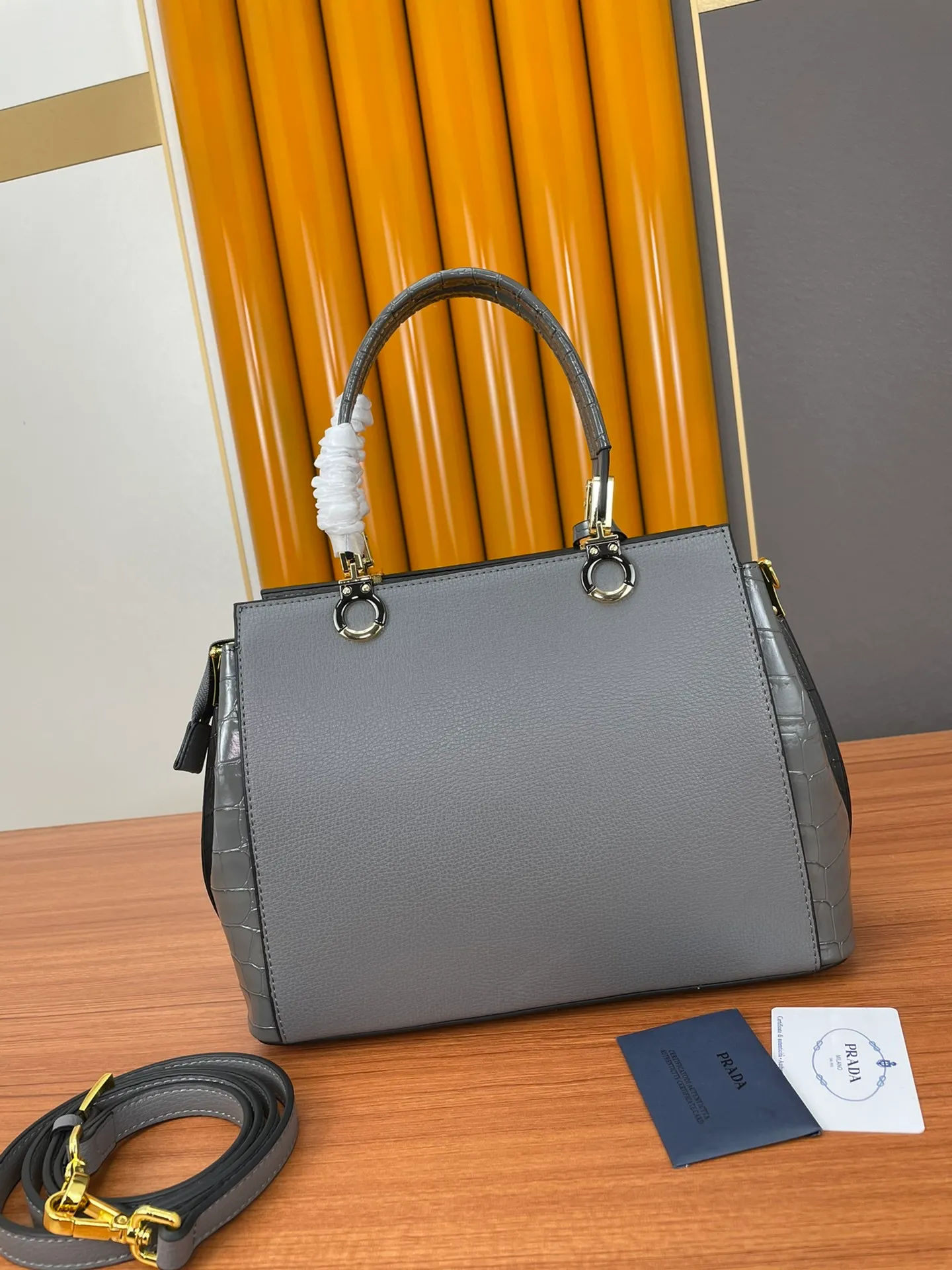 All categories Official website "Brand Women's Bags" Women's Bags 💙 PRADA 2022 official new Prada handbag wholesale 58002900 Original order quality Size: 30-23-13CM