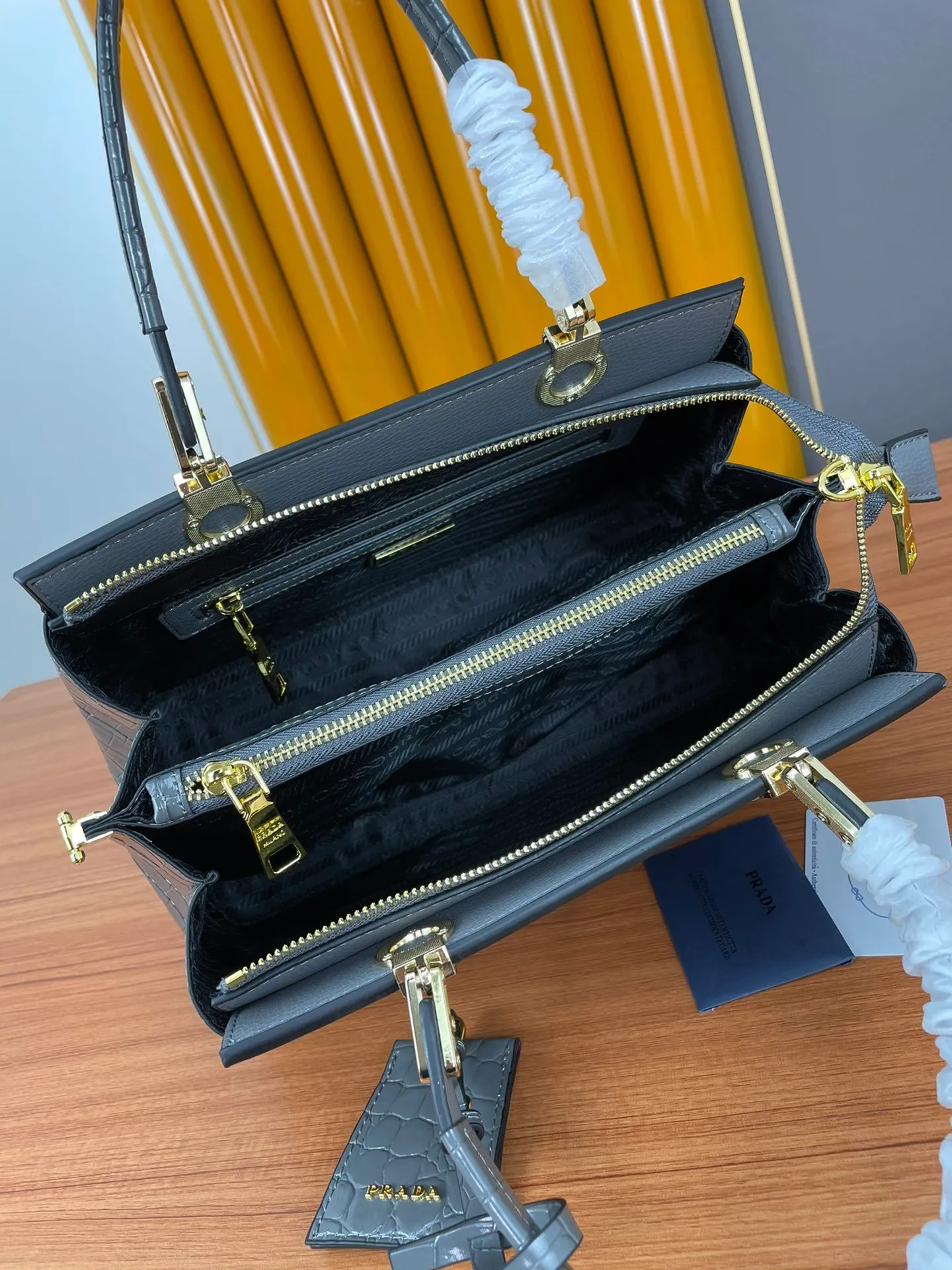 All categories Official website "Brand Women's Bags" Women's Bags 💙 PRADA 2022 official new Prada handbag wholesale 58002900 Original order quality Size: 30-23-13CM