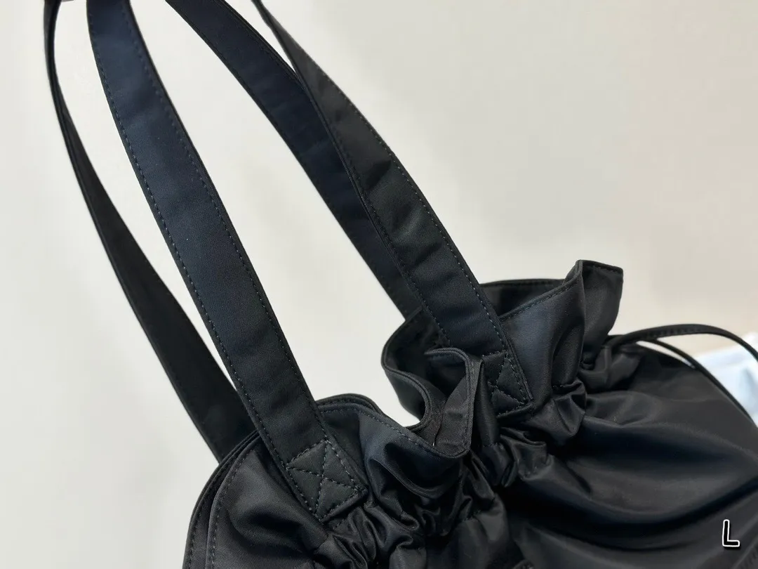 All Categories Official Website "Brand Women's Bags" Women's Bags 💙 PRADA 2024 Official Website New Prada Crossbody Bag