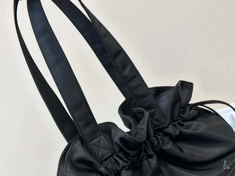 All Categories Official Website "Brand Women's Bags" Women's Bags 💙 PRADA 2024 Official Website New Prada Crossbody Bag