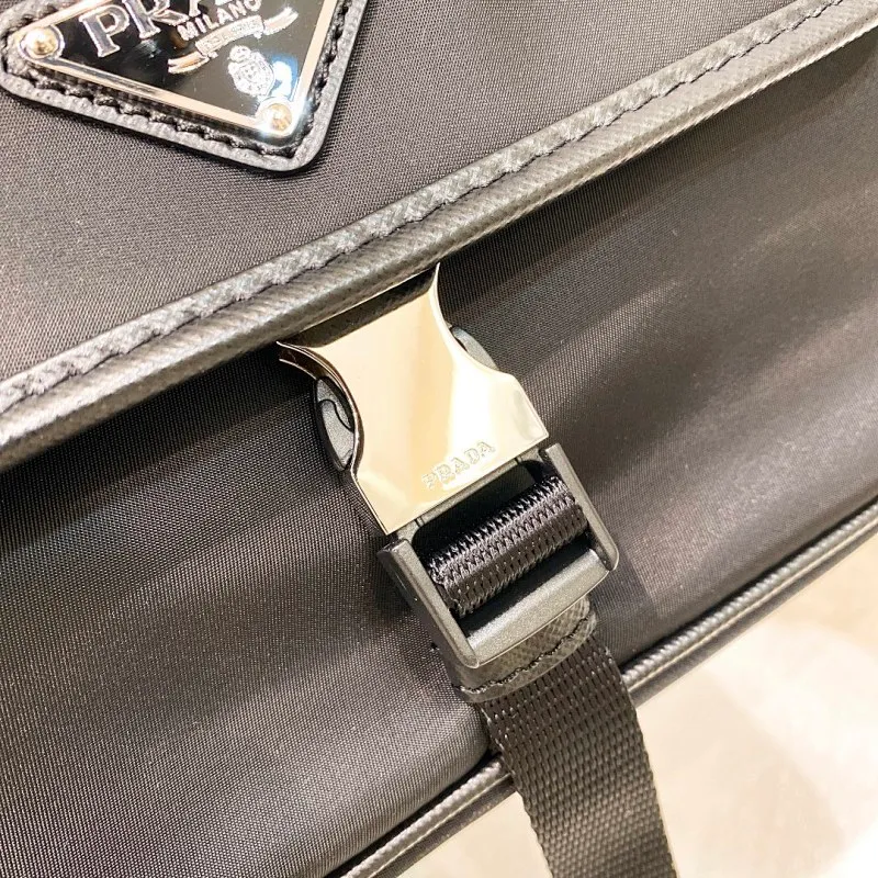 All categories Official website "Brand Women's Bags" Women's Bags 💙 PRADA 2022 official new Prada crossbody bag wholesale 58002800 Original order quality Size: 22-16-5 CM