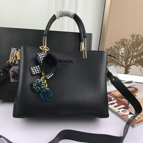 All categories Official website "Brand Women's Bags" Women's Bags 💙 PRADA 2022 Official New Prada Imported Palm Print Cowhide Fabric Handbag Wholesale 58002500 High Quality Size: 30-22-12CM