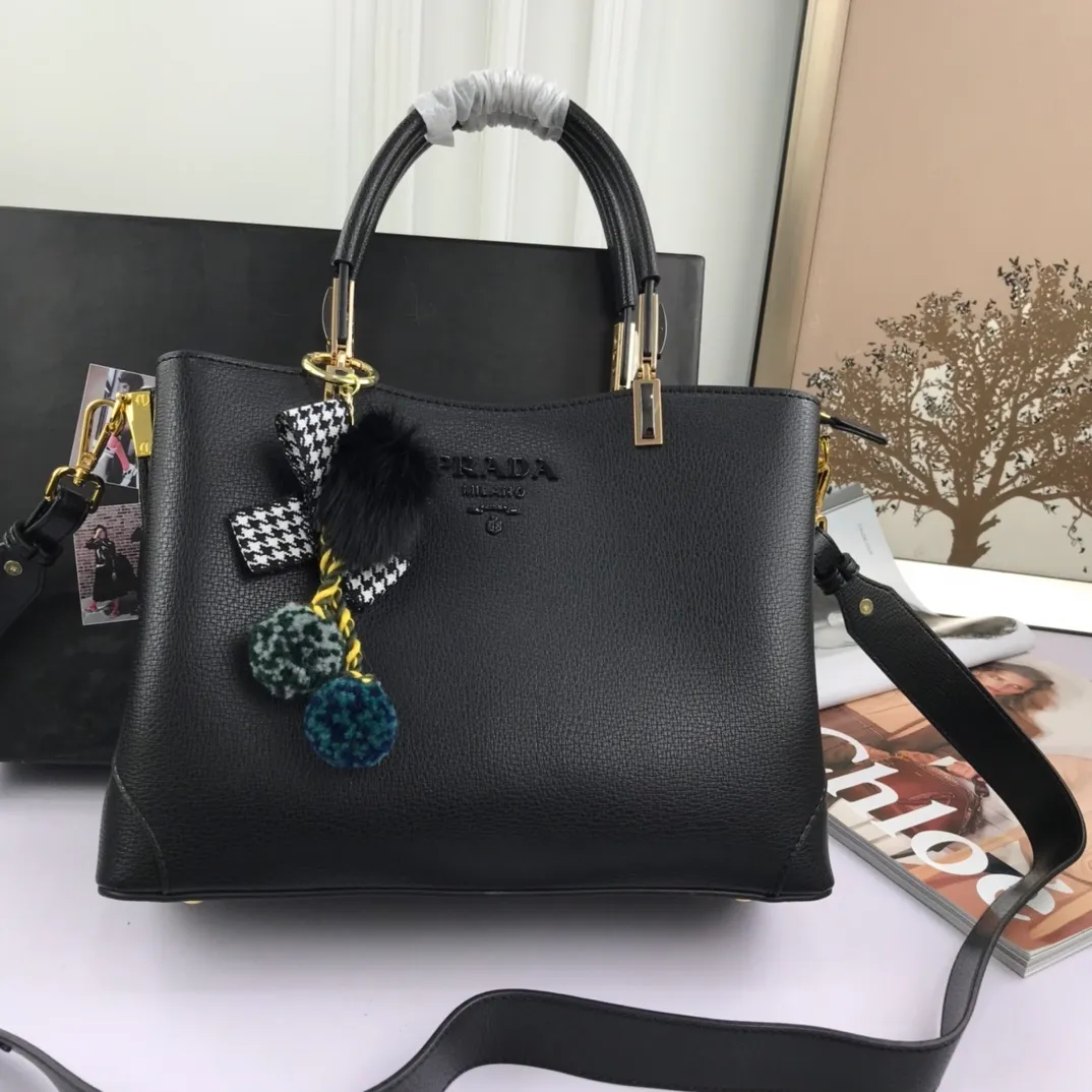 All categories Official website "Brand Women's Bags" Women's Bags 💙 PRADA 2022 Official New Prada Imported Palm Print Cowhide Fabric Handbag Wholesale 58002500 High Quality Size: 30-22-12CM