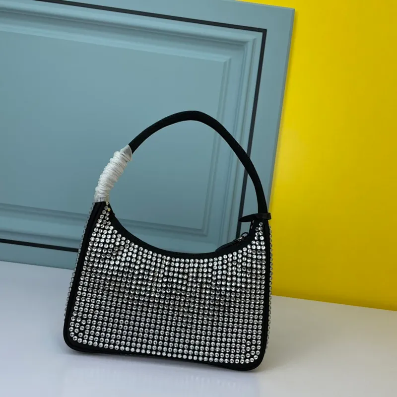 All Categories Official Website "Brand Women's Bags" Women's Bags 💙 PRADA 2022 Official New Prada Underarm Bag Wholesale 58002500 Original Order Quality Size: 22-15-5CM