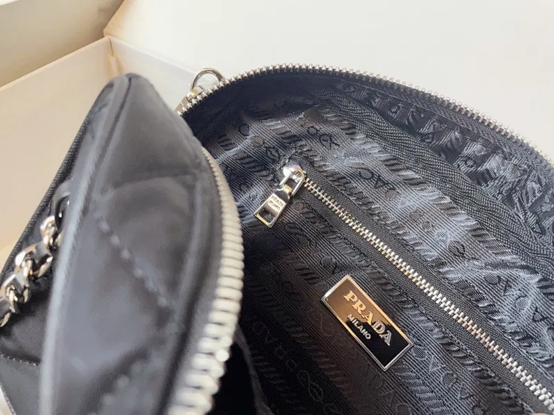 All Categories Official Website "Brand Women's Bags" Women's Bags 💙 PRADA 2024 Latest Prada Crossbody Bag