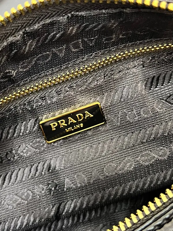 All Categories Official Website "Brand Women's Bags" Women's Bags 💙 PRADA 2025 New Prada Underarm Bag