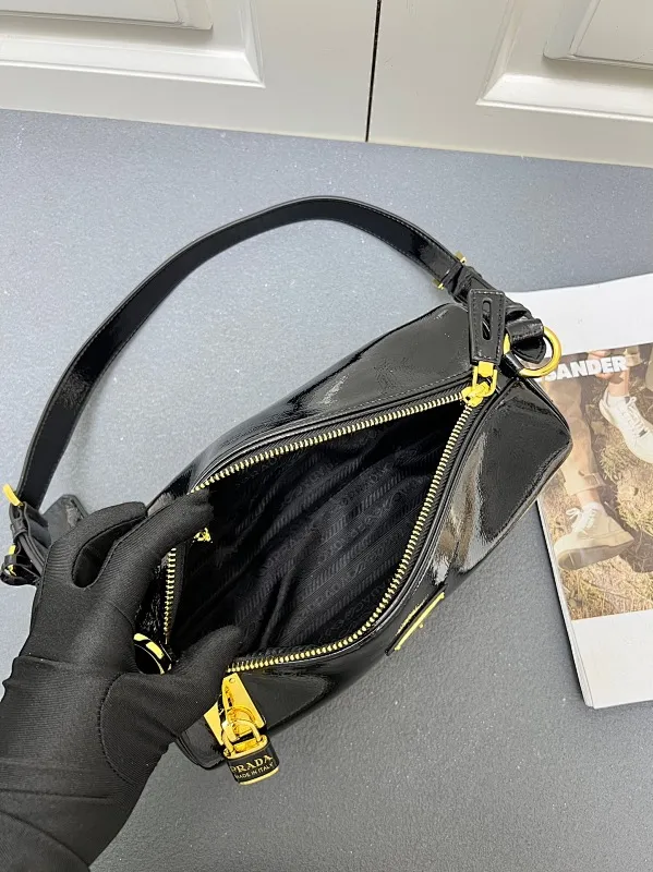 All Categories Official Website "Brand Women's Bags" Women's Bags 💙 PRADA 2025 New Prada Underarm Bag