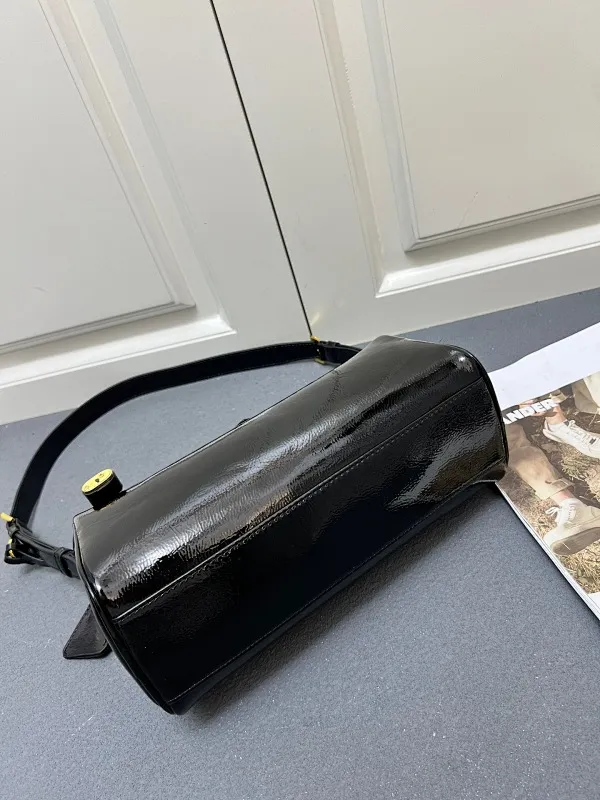 All Categories Official Website "Brand Women's Bags" Women's Bags 💙 PRADA 2025 New Prada Underarm Bag