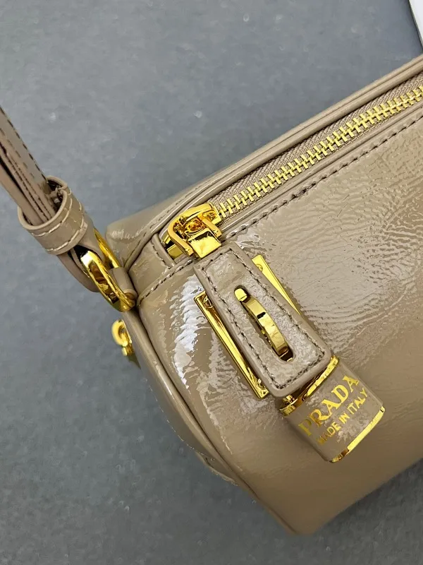 All Categories Official Website "Brand Women's Bags" Women's Bags 💙 PRADA 2025 New Prada Underarm Bag