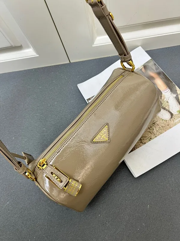 All Categories Official Website "Brand Women's Bags" Women's Bags 💙 PRADA 2025 New Prada Underarm Bag