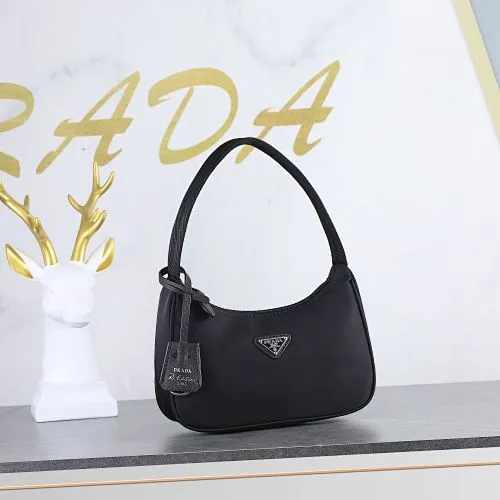 All Categories Official Website "Brand Women's Bags" Women's Bags 💙 PRADA 2022 Official New Prada Underarm Bag Wholesale 58002000 Original Order Quality Size: 23-13-5CM
