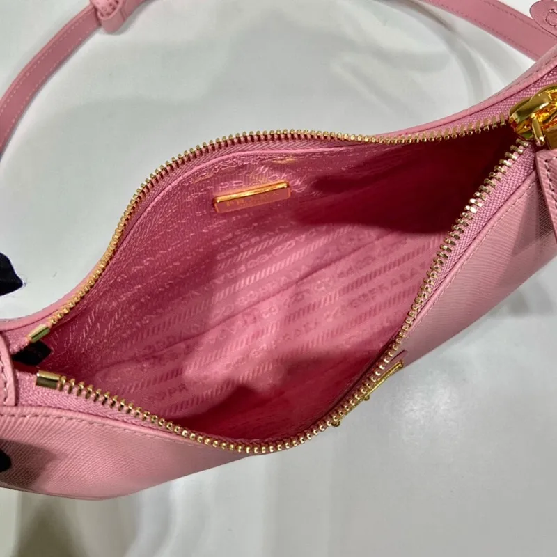 All Categories Official Website "Brand Women's Bags" Women's Bags 💙 PRADA 2022 Official New Prada Underarm Bag Wholesale 58003900 Original Order Quality Size: 23-17-6.5CM