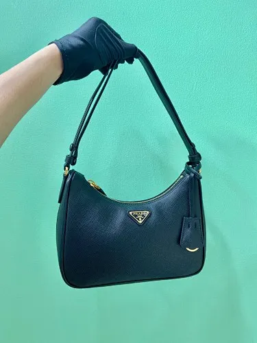 All Categories Official Website "Brand Women's Bags" Women's Bags 💙 PRADA 2022 Official New Prada Underarm Bag Wholesale 58003900 Original Order Quality Size: 23-17-6.5CM