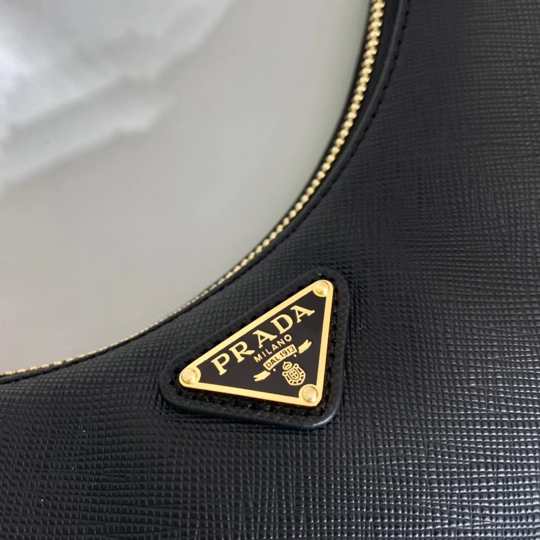 All Categories Official Website "Brand Women's Bags" Women's Bags 💙 PRADA 2022 Official New Prada Underarm Bag Wholesale 58003900 Original Order Quality Size: 23-17-6.5CM