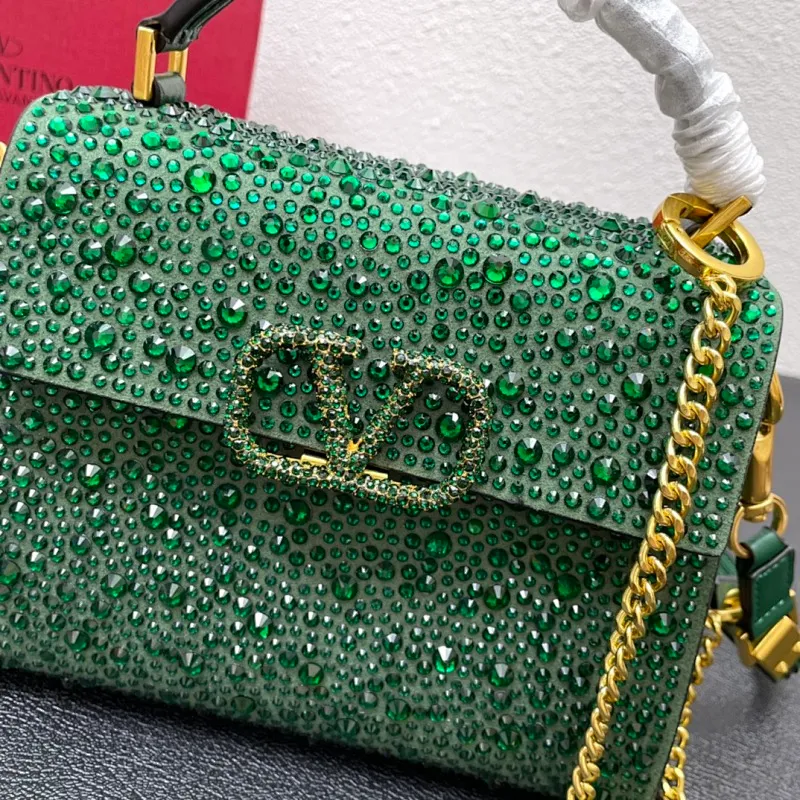 All categories Official website "Brand Women's Bags" Women's Bags 💙 Valentino replica VALENTINO, fine imitation VALENTINO bags, VALENTINO shoulder bags, 2023 official latest version VALENTINO handbags, bag factory, original material, size: 19-13-9CM