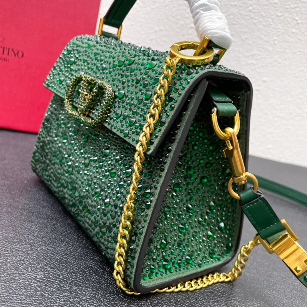 All categories Official website "Brand Women's Bags" Women's Bags 💙 Valentino replica VALENTINO, fine imitation VALENTINO bags, VALENTINO shoulder bags, 2023 official latest version VALENTINO handbags, bag factory, original material, size: 19-13-9CM