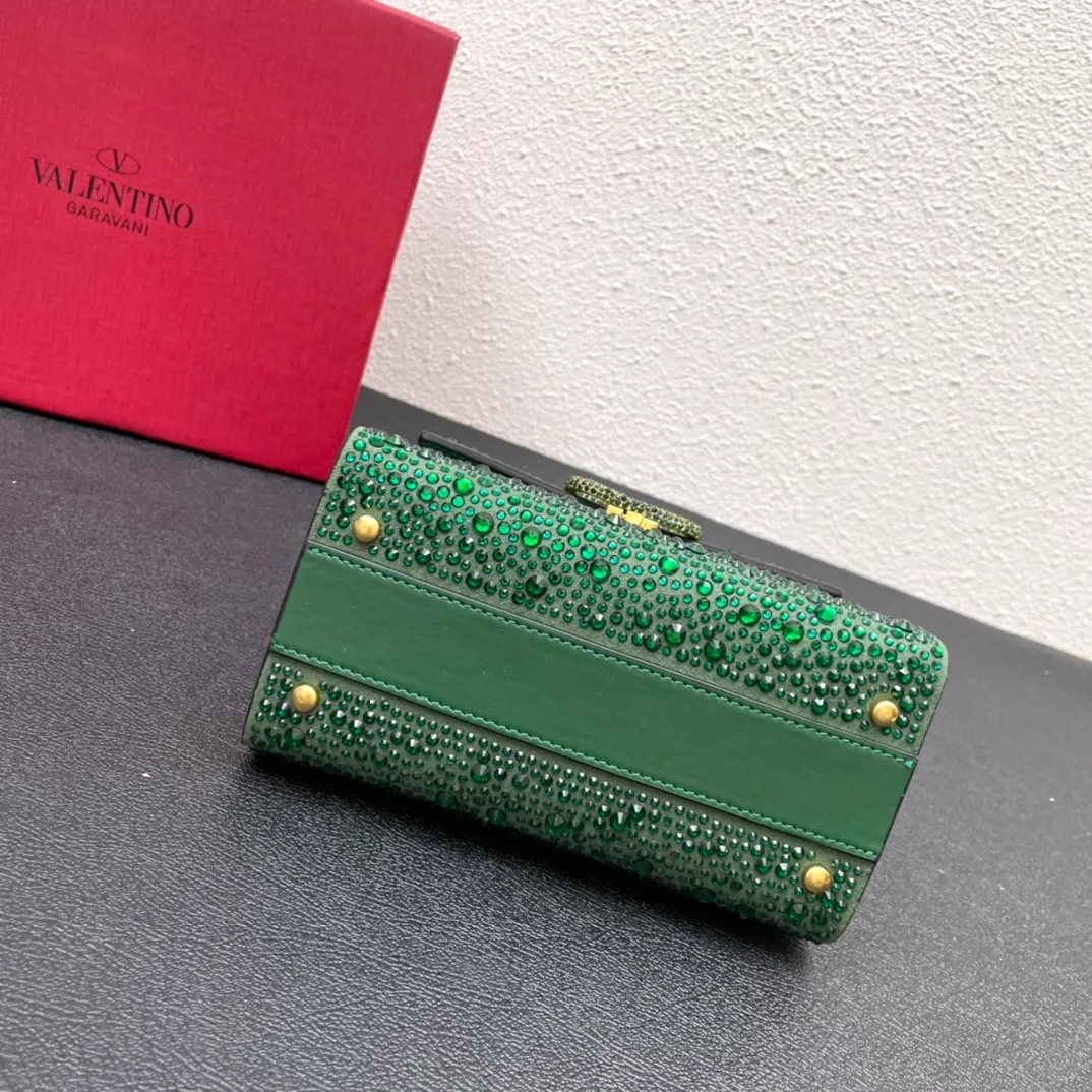 All categories Official website "Brand Women's Bags" Women's Bags 💙 Valentino replica VALENTINO, fine imitation VALENTINO bags, VALENTINO shoulder bags, 2023 official latest version VALENTINO handbags, bag factory, original material, size: 19-13-9CM