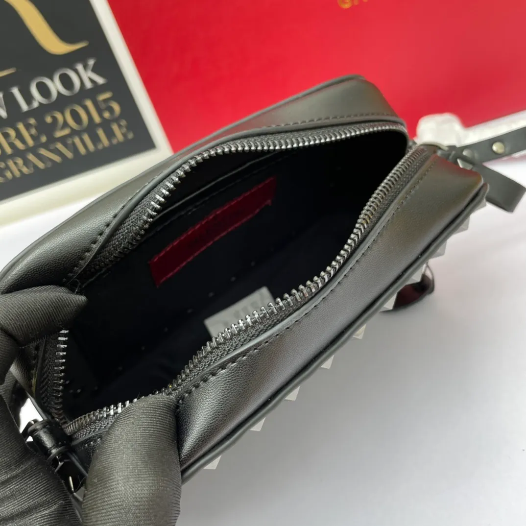 All categories Official website "Brand Women's Bags" Women's Bags 💙 Valentino 2022 Official New Valentino Crossbody Bag Wholesale 58002380 High Quality Size: 18-12-6CM