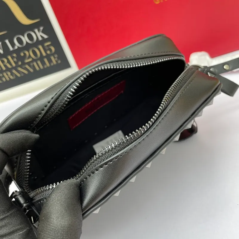 All categories Official website "Brand Women's Bags" Women's Bags 💙 Valentino 2022 Official New Valentino Crossbody Bag Wholesale 58002380 High Quality Size: 18-12-6CM