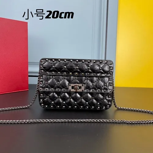 All categories Official website "Brand Women's Bags" Women's Bags 💙 Valentino 2022 Official New Valentino Sheepskin Crossbody Bag Wholesale 58002300 High Quality Size: 20-12-5CM