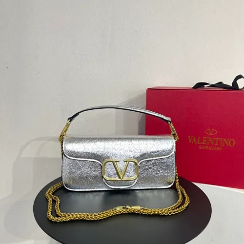All categories Official website "Brand Women's Bags" Women's Bags 💙 Valentino 2022 Official New Valentino Crossbody Bag Wholesale 58001500 High Quality Size: 28-13-8CM