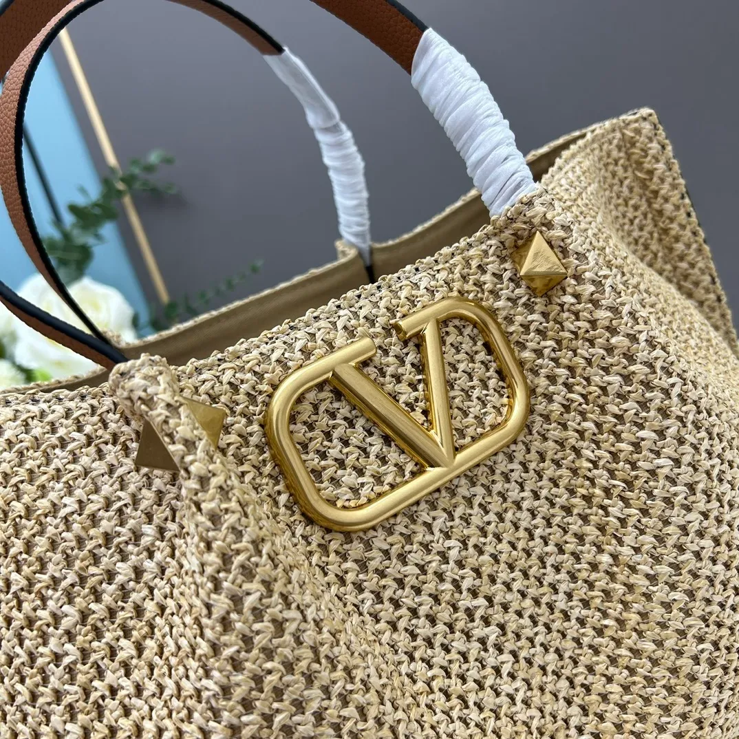 All Categories Official Website "Brand Women's Bags" Women's Bags 💙 Valentino 2025 New VALENTINO Handbags