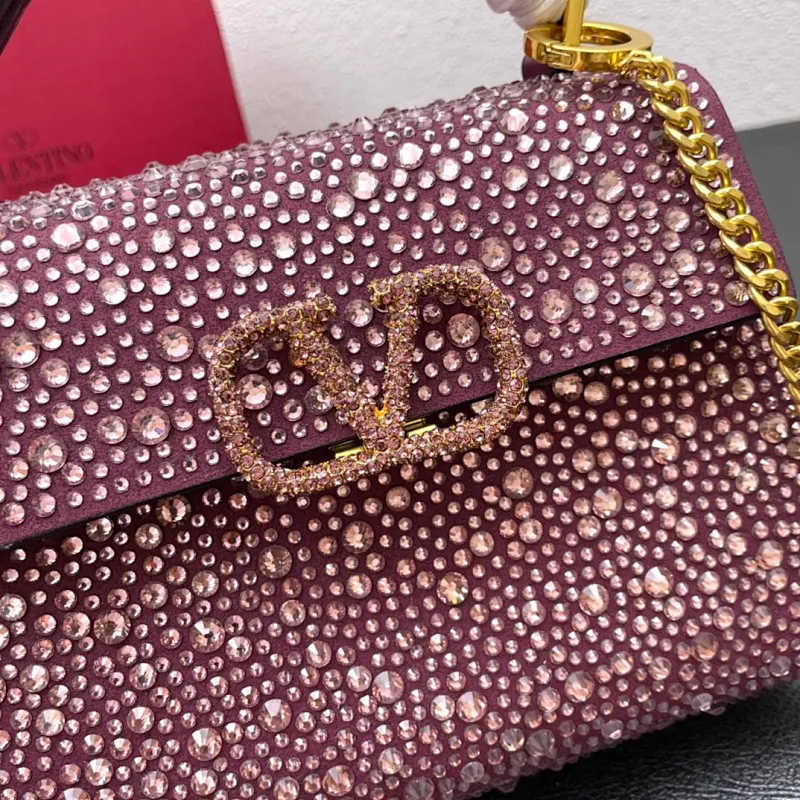 All categories Official website "Brand Women's Bags" Women's Bags 💙 Valentino replica VALENTINO, fine imitation VALENTINO bags, VALENTINO shoulder bags, 2023 official latest version VALENTINO handbags, bag factory, original material, size: 19-13-9CM