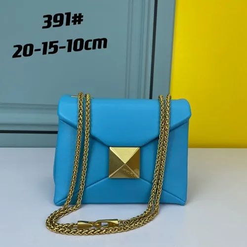 All categories Official website "Brand Women's Bags" Women's Bags 💙 Valentino 2022 Official New Valentino Cowhide Crossbody Bag Wholesale 58002300 High Quality Size: 20-15-10CM